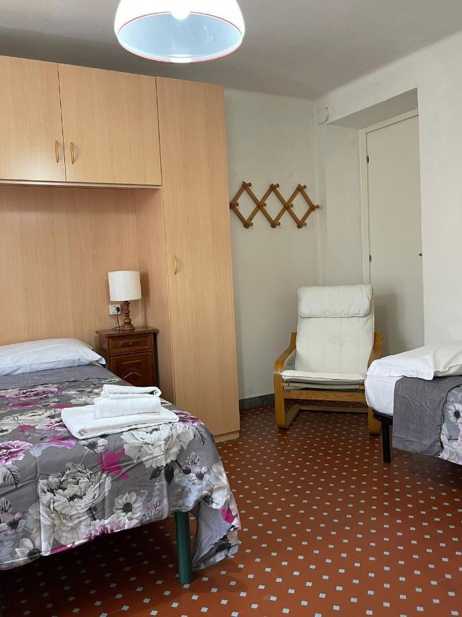 Casa Violetta Bed & Breakfast Marina di Massa Eksteriør billede