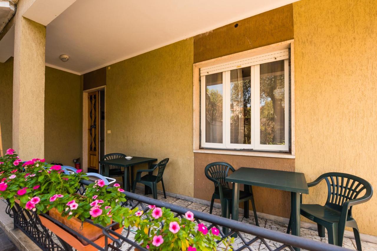 Casa Violetta Bed & Breakfast Marina di Massa Eksteriør billede